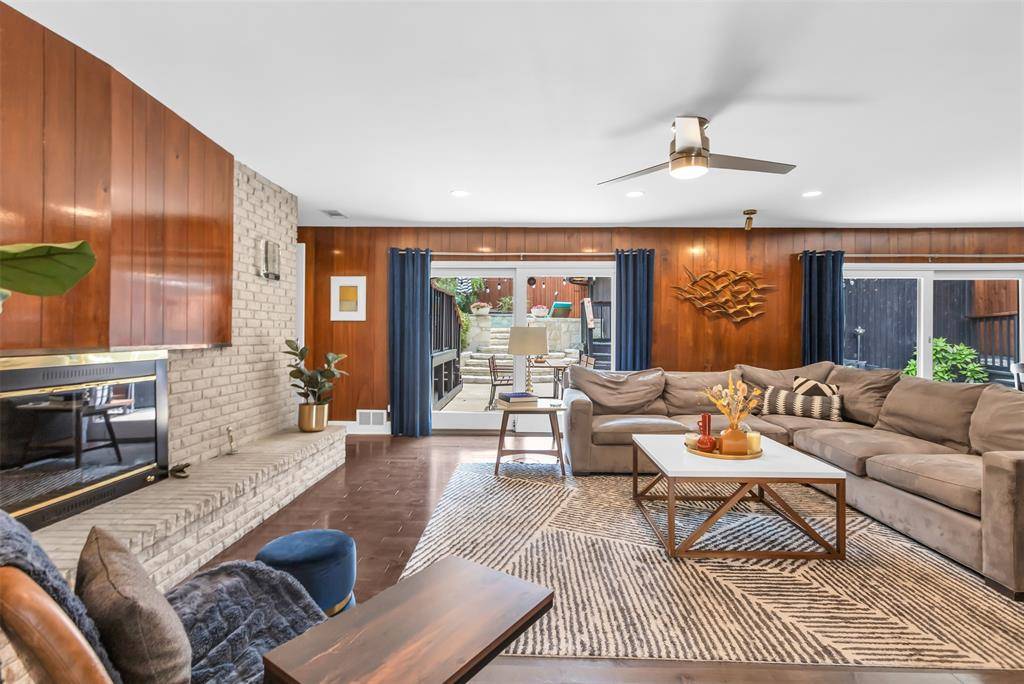 9744 Wisterwood Drive, Dallas, TX 75238
