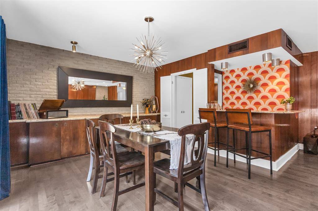 9744 Wisterwood Drive, Dallas, TX 75238