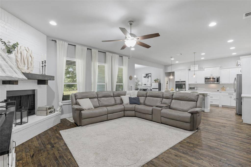 2902 Canvas Back Drive, Greenville, TX 75402