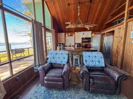 49 Doris Lane, Converse, LA 71419