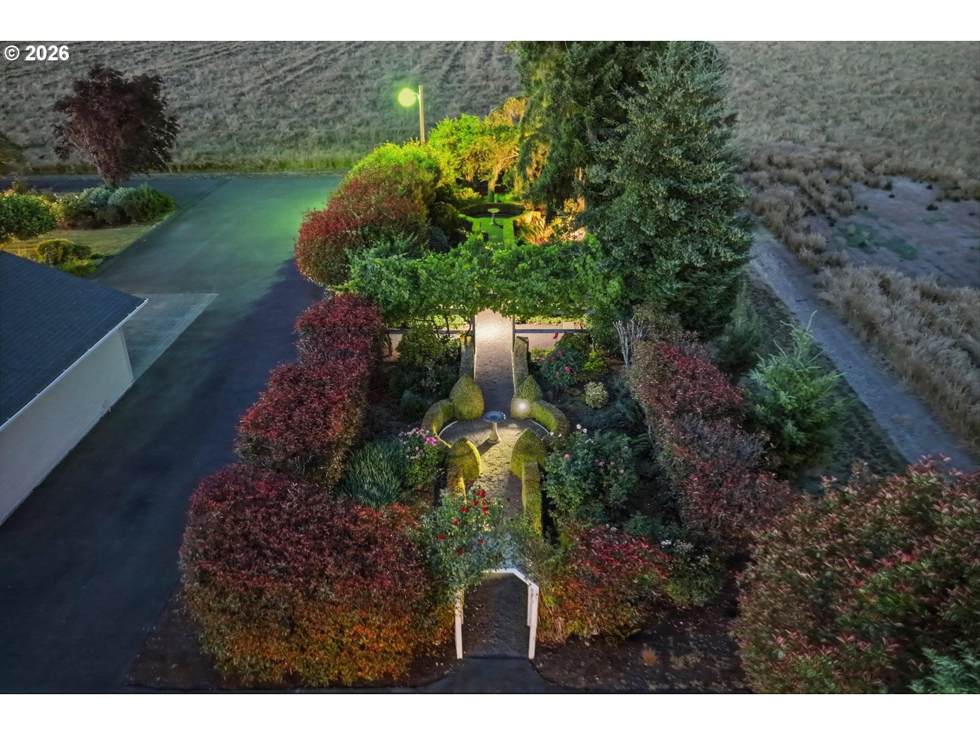 6090 Hwy 211, Hubbard, OR 97032