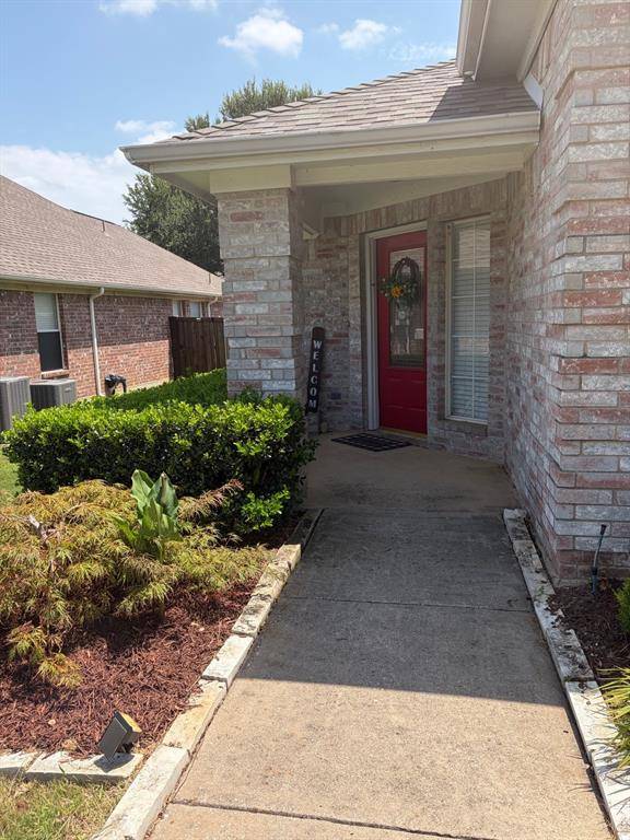 1612 Cedar Elm Drive, Corinth, TX 76210
