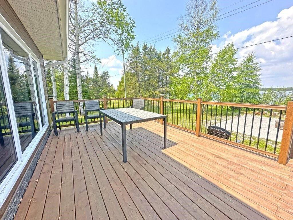 39 HWY 625, Greenstone, ON P0T 2A0