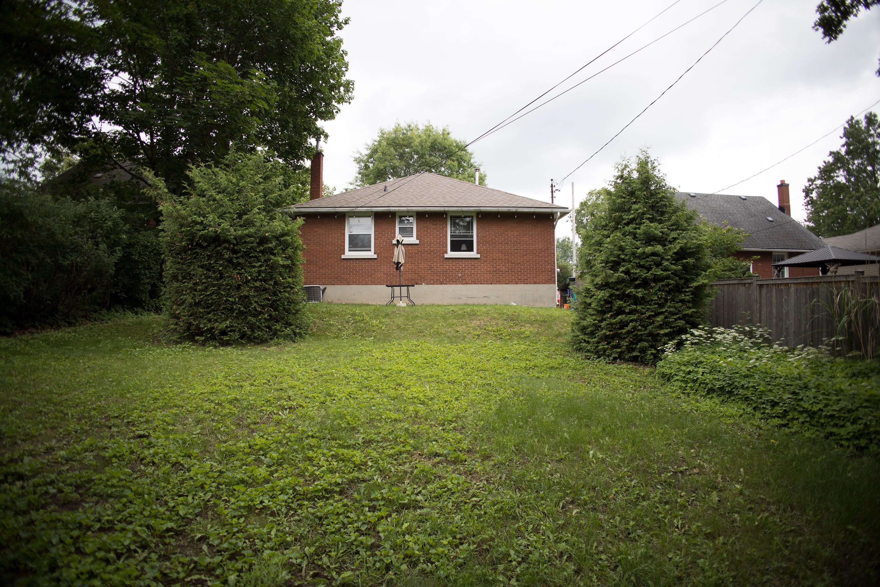 1339 Kilborn AVE, Alta Vista And Area, ON K1H 6L2