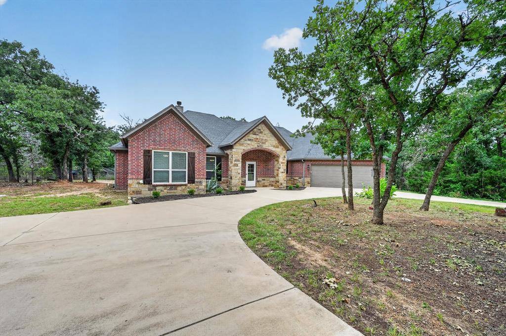 6660 County Road 319, Alvarado, TX 76009