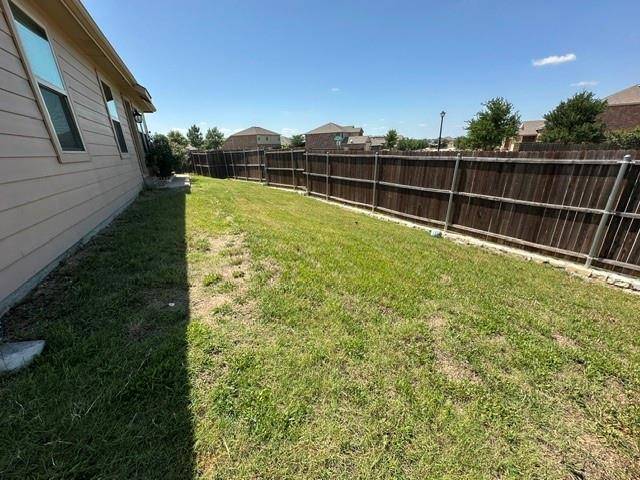 1202 MEADOW WOOD, Princeton, TX 75407