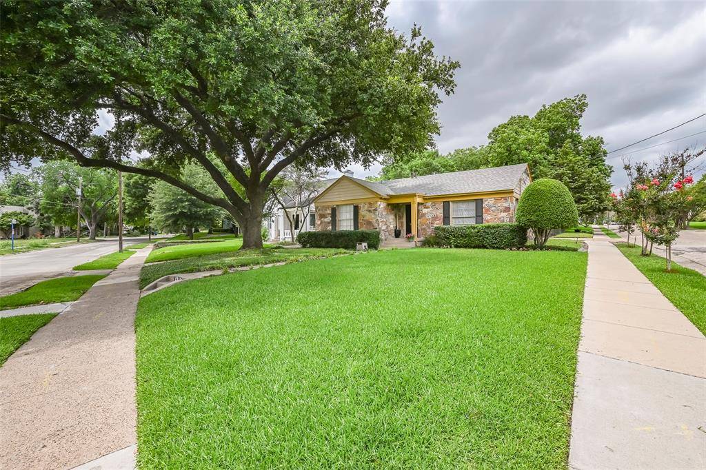2819 Maple Springs Boulevard, Dallas, TX 75235