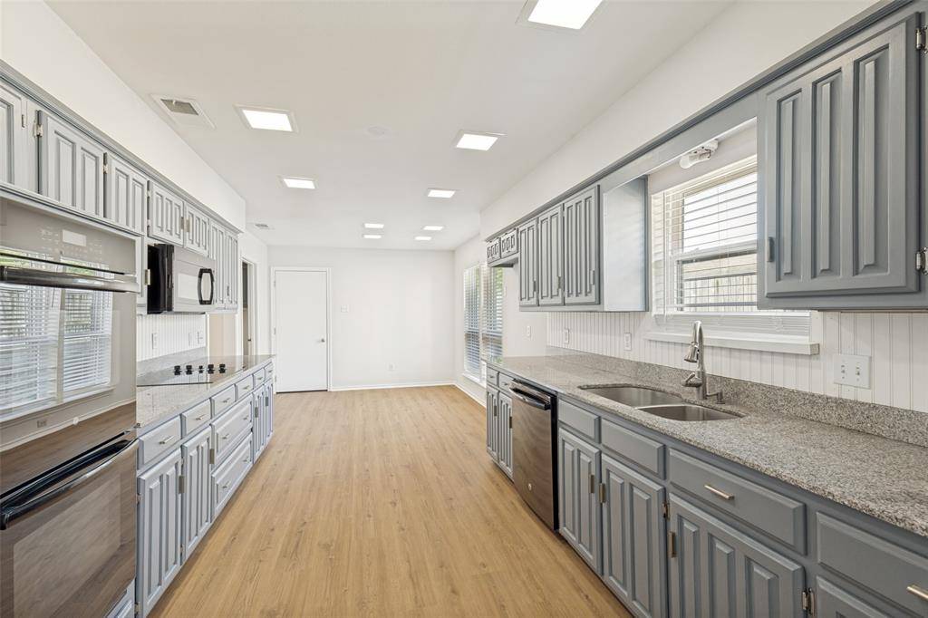 6432 Wrenwood Drive, Dallas, TX 75252
