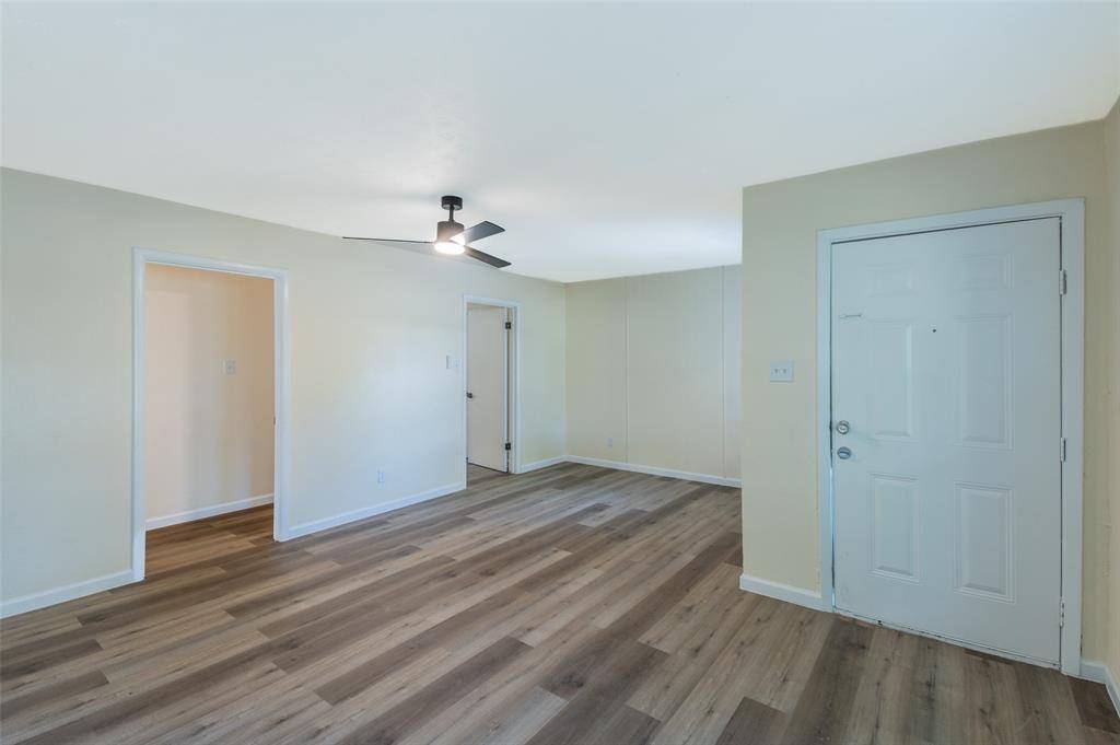 5400 Purington Avenue, Fort Worth, TX 76112