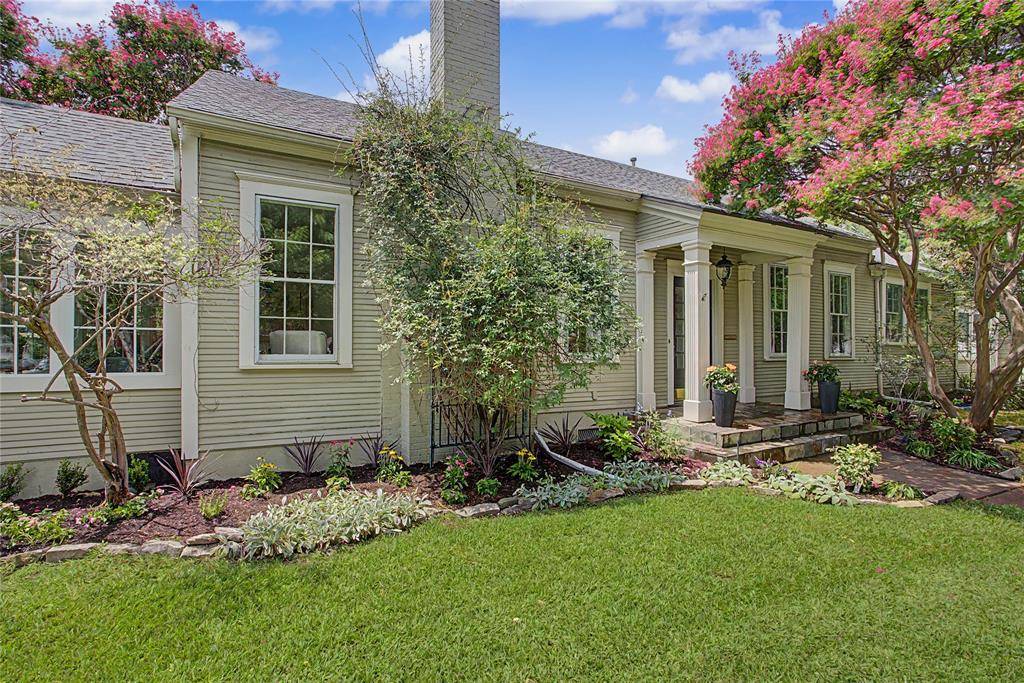 4705 El Campo Avenue, Fort Worth, TX 76107