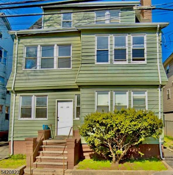 313 Leslie St, Newark City, NJ 07112