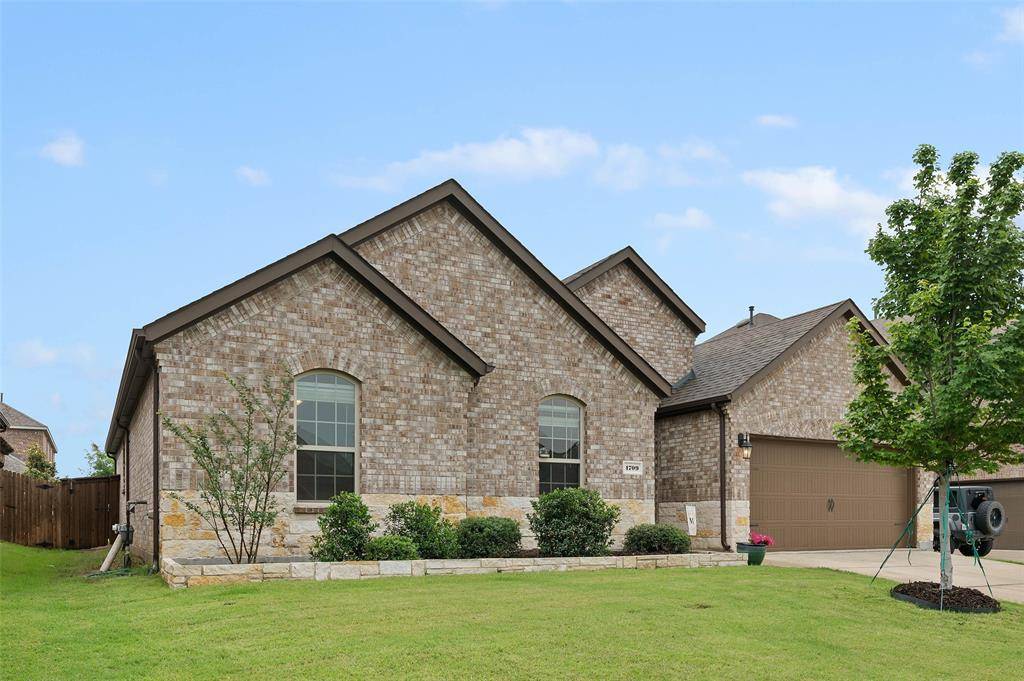 1709 Tumbleweed Court, Celina, TX 75009