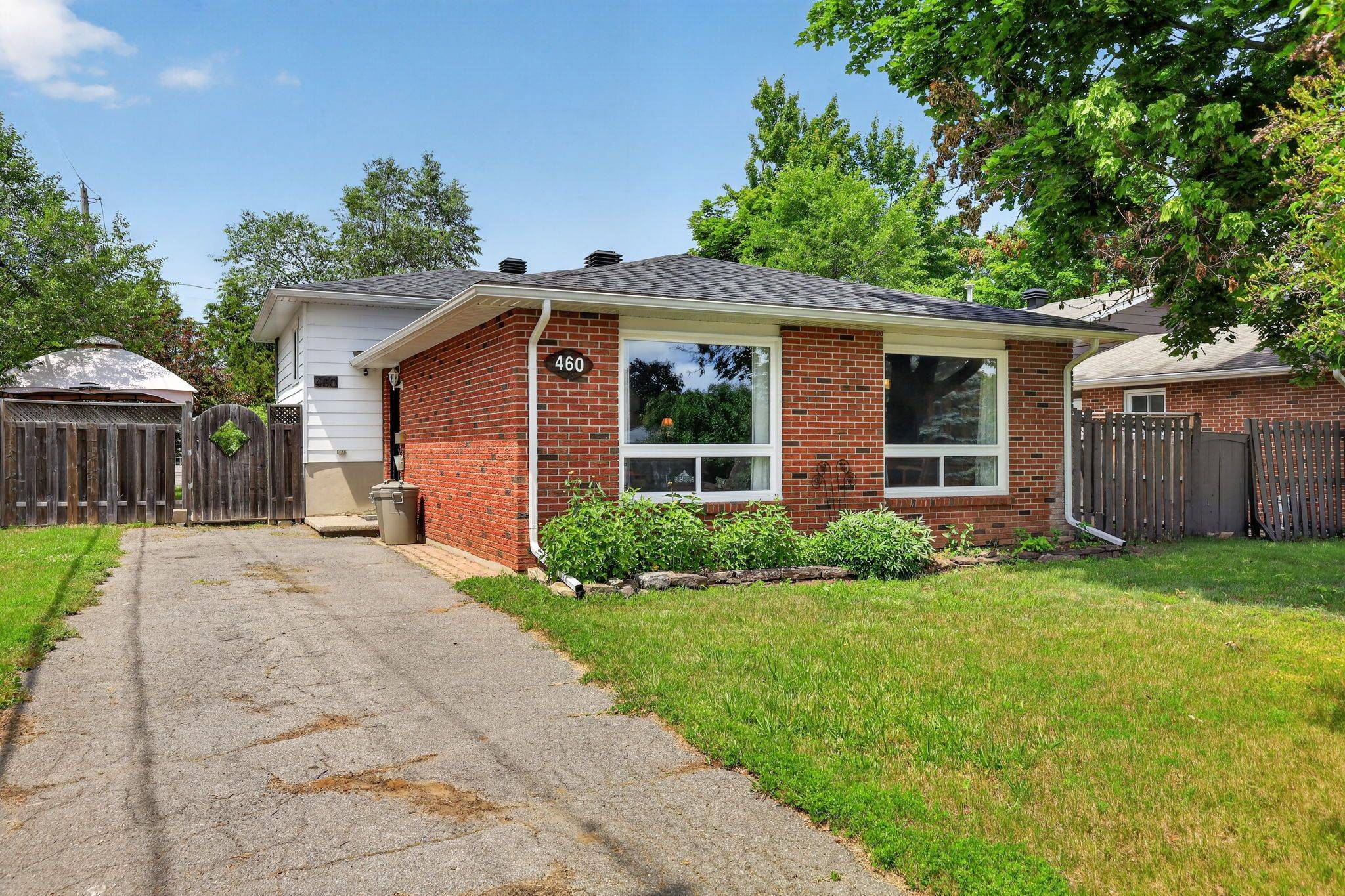 460 Pattie DR, Carleton Place, ON K7C 2G3