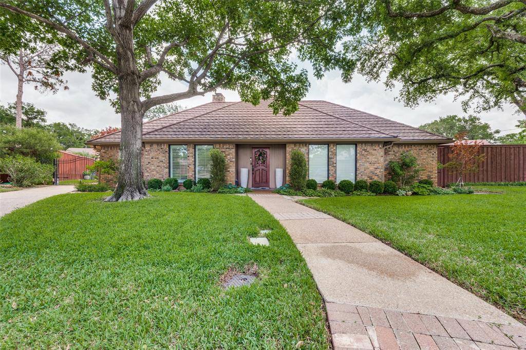2405 Bluffview Court, Arlington, TX 76011
