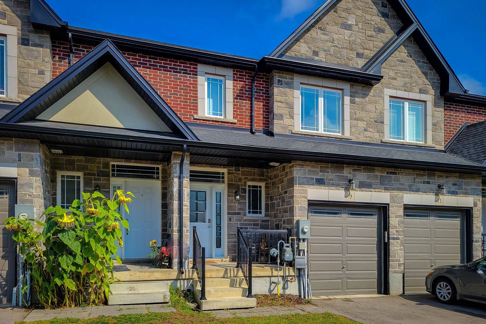 9 Callon DR, Hamilton, ON L9K 0J8