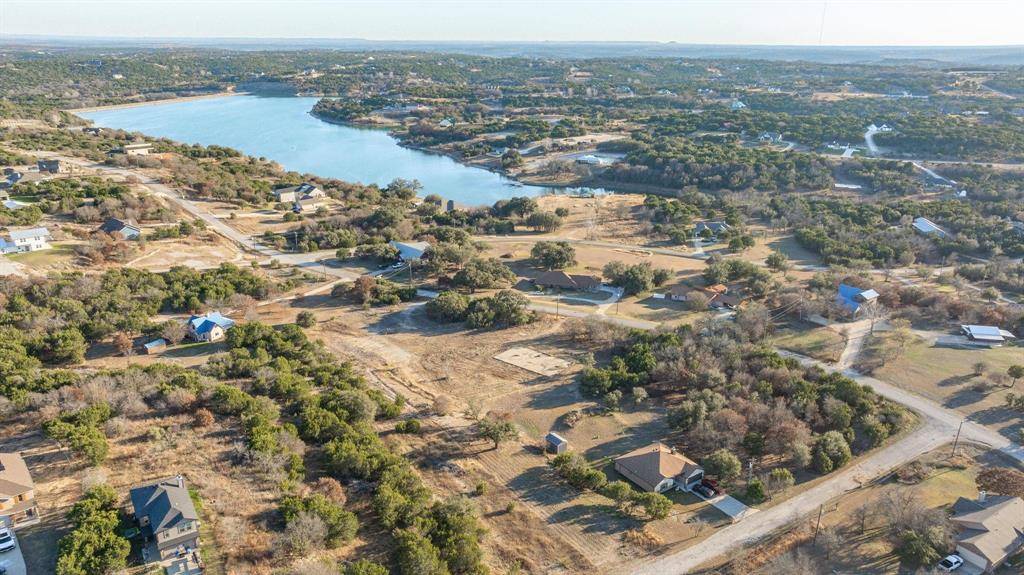 1135 Lakeside Drive, Bluff Dale, TX 76433
