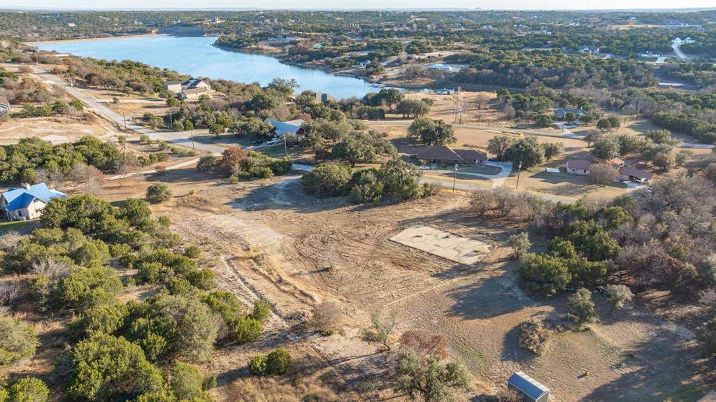 1135 Lakeside Drive, Bluff Dale, TX 76433