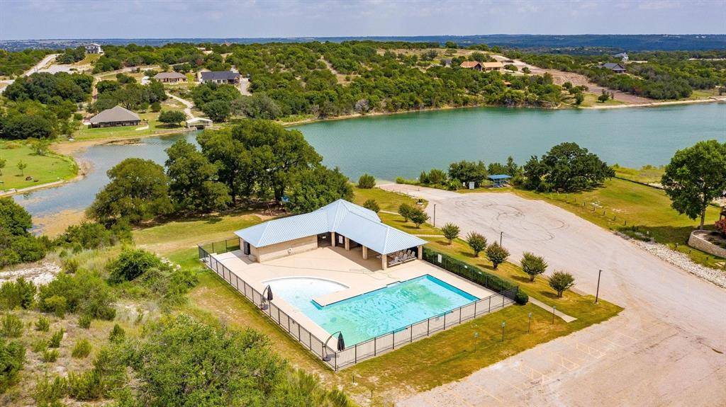 1135 Lakeside Drive, Bluff Dale, TX 76433