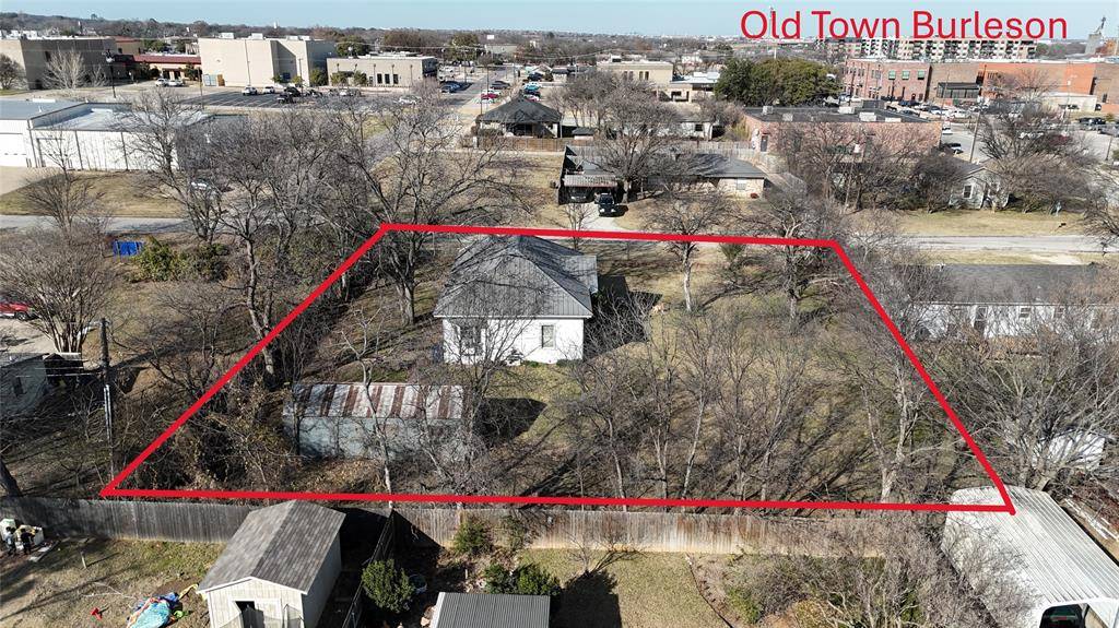 213 W Eldred Street #2, Burleson, TX 76028