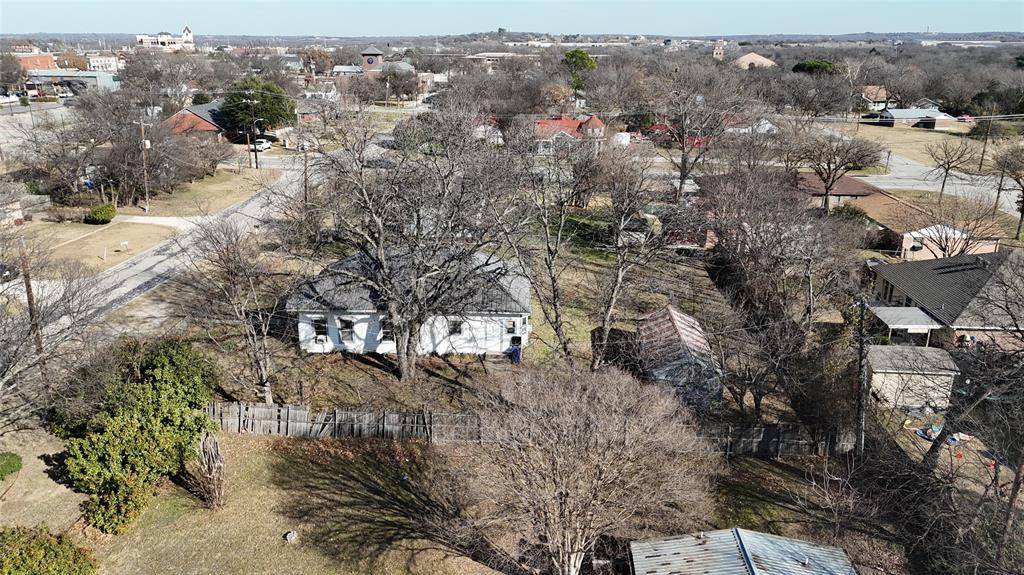 213 W Eldred Street #2, Burleson, TX 76028
