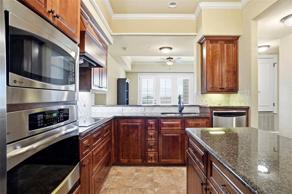 301 Watermere Drive #414, Southlake, TX 76092