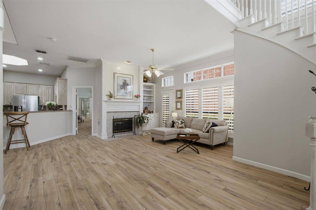 8625 Old Oak Drive, Irving, TX 75063
