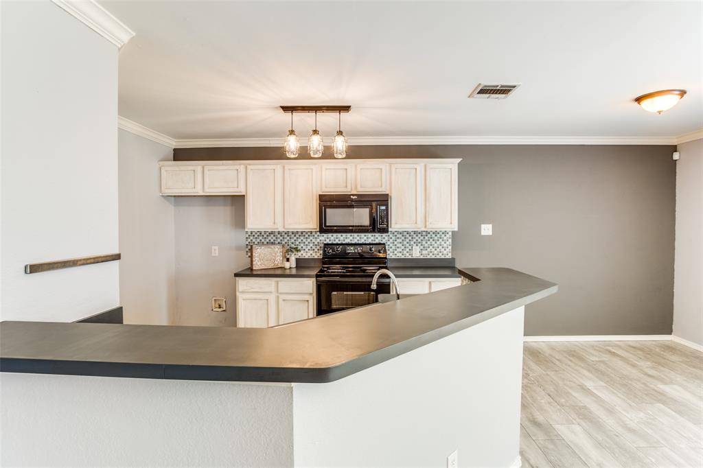 9901 Thomas Jefferson Drive, Mckinney, TX 75072