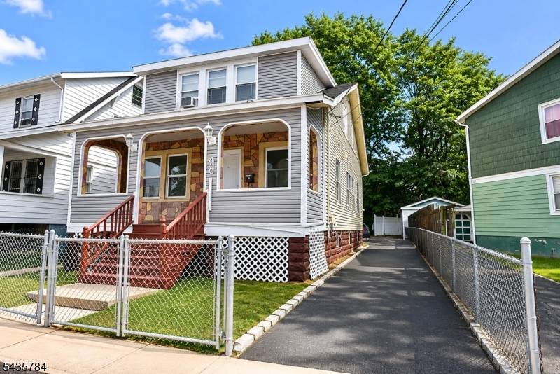 240-242 Sunset Ave, Newark City, NJ 07106