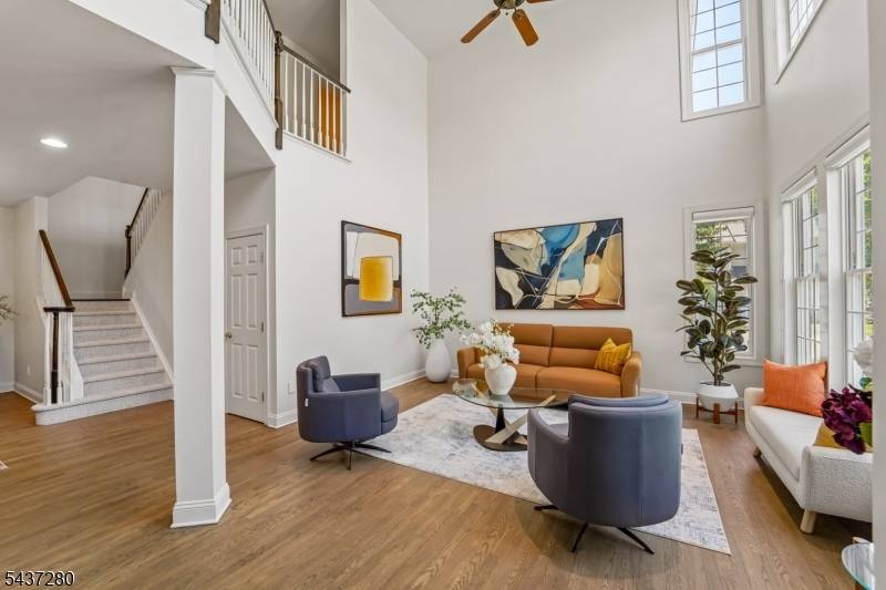 76 Schindler Way, Fairfield Twp., NJ 07004