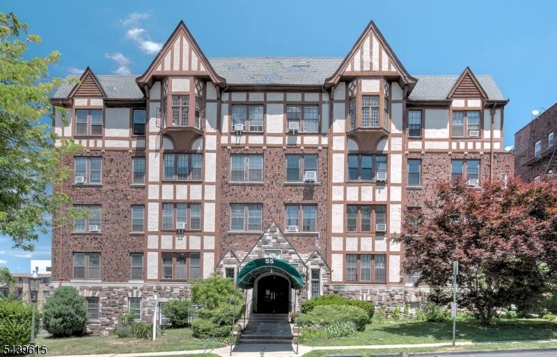 55 Randolph Place Unit 200 #200, City Of Orange Twp., NJ 07079