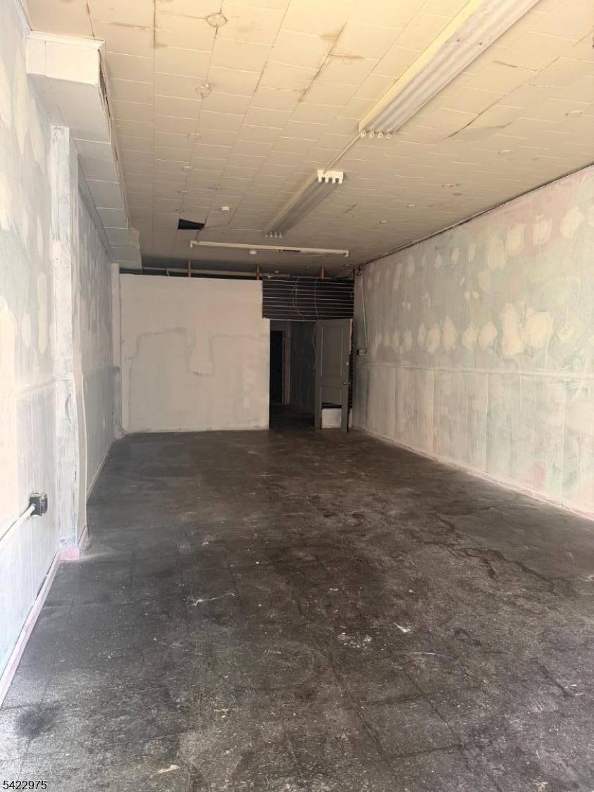 223 W St Georges Ave, Linden City, NJ 07036