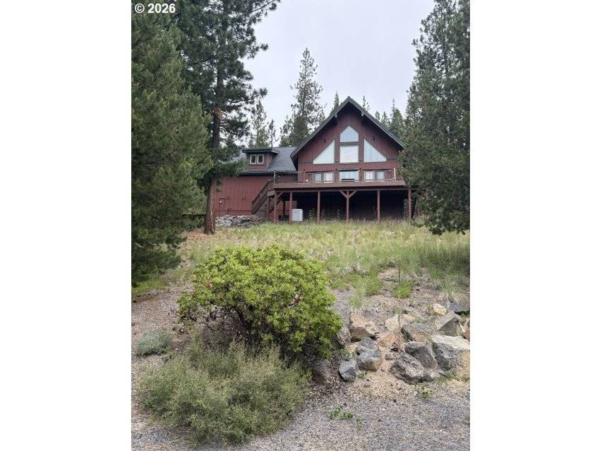 141245 RED CONE DR, Crescent Lake, OR 97733