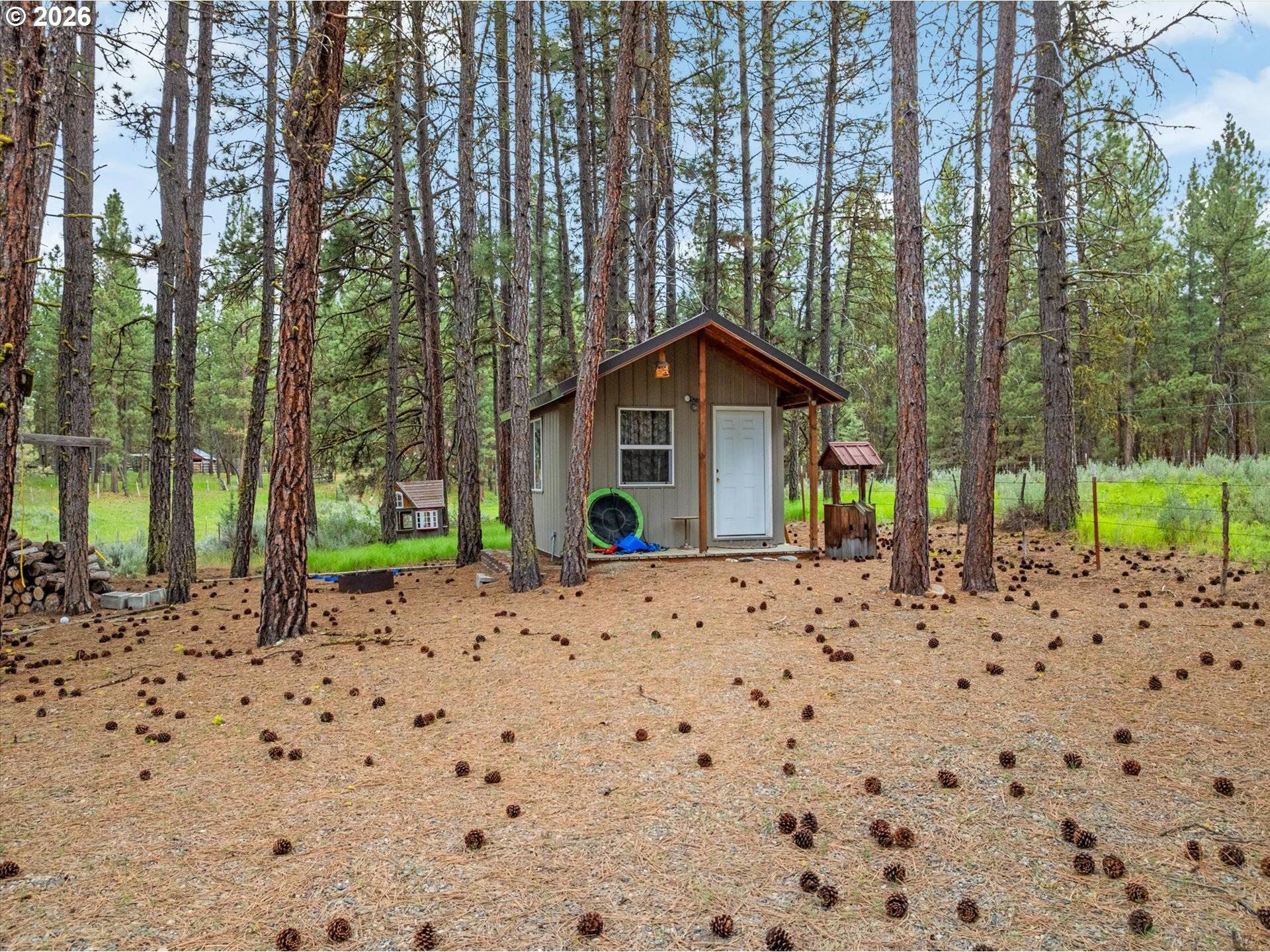 37780 HUDSPETH RD, Baker City, OR 97814