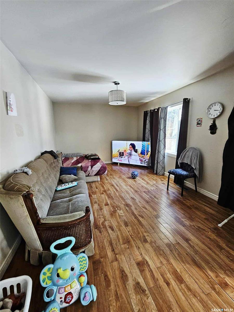 201 Broadway STREET W, Yorkton, SK S3N 0M8