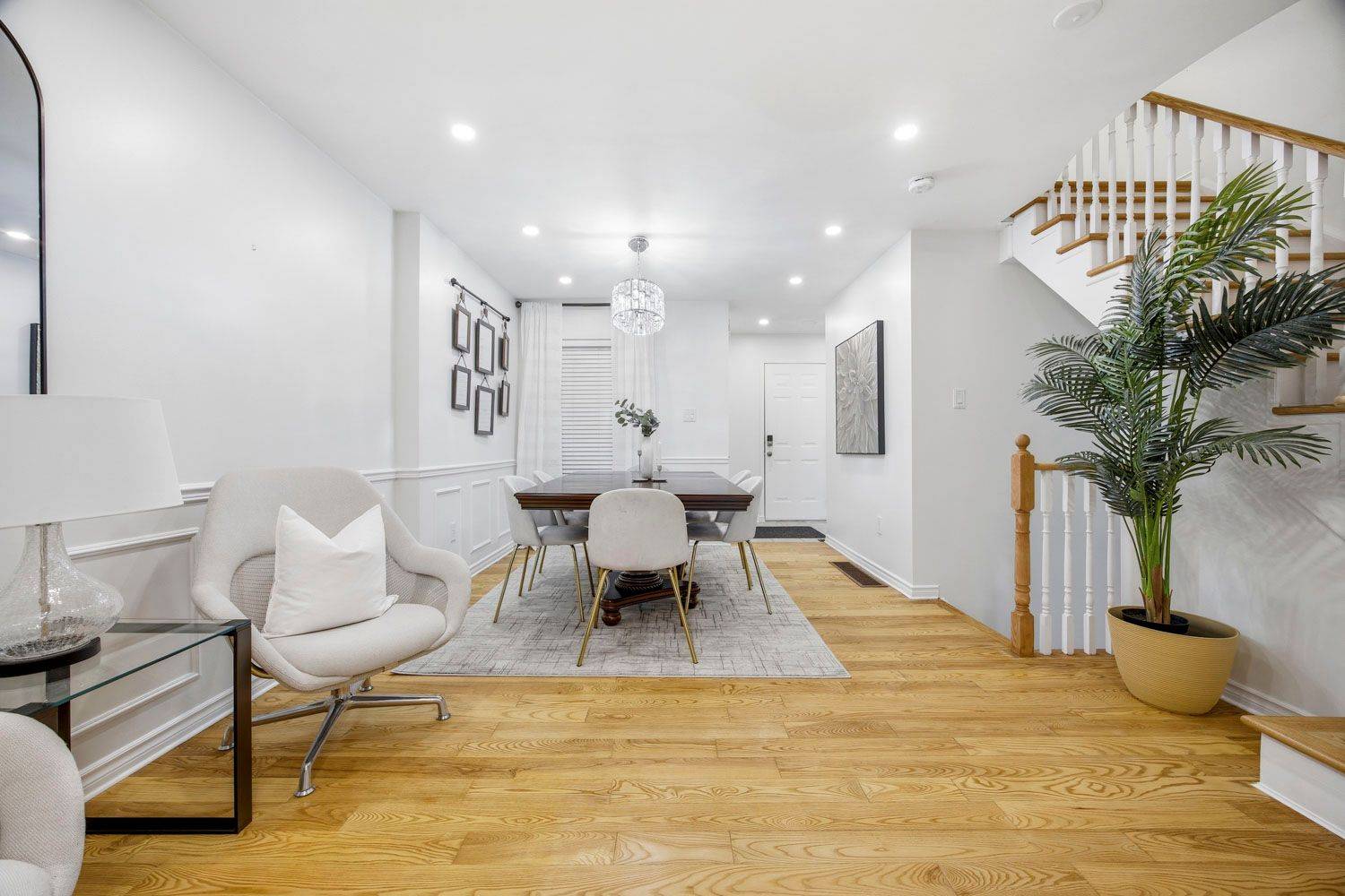 40 Dills CRES, Milton, ON L9T 5P2