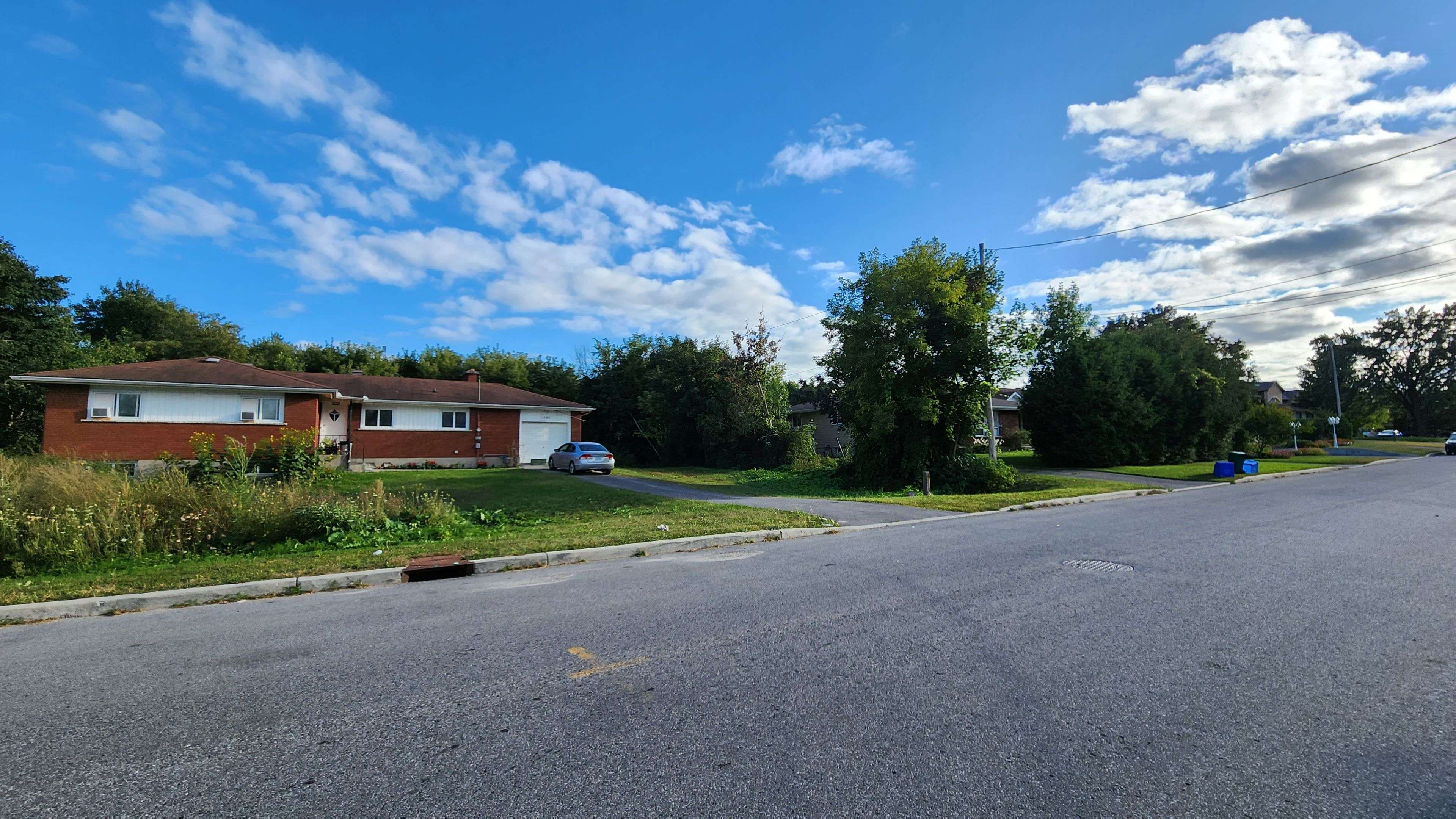 1570-1580 GOTH AVE, Blossom Park - Airport And Area, ON K1T 1E4