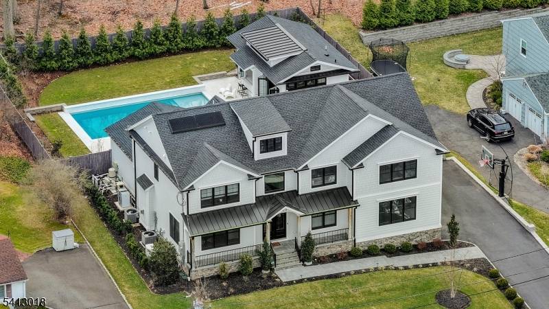 1613 Rising Way, Westfield Town, NJ 07092