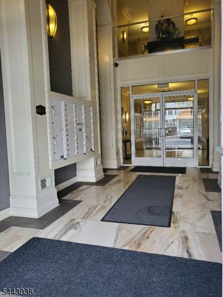 104 E Elizabeth Ave #207, Linden City, NJ 07036