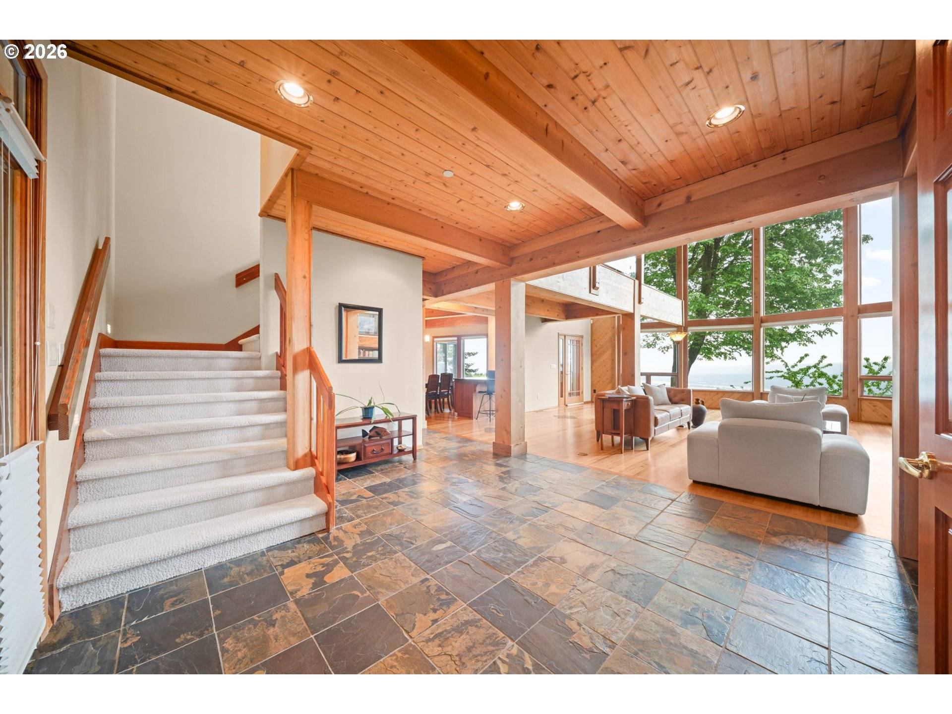 813 Varsity RD, Kalama, WA 98625