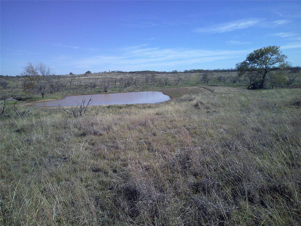 Tr 5 4 Wire, Bowie, TX 76230