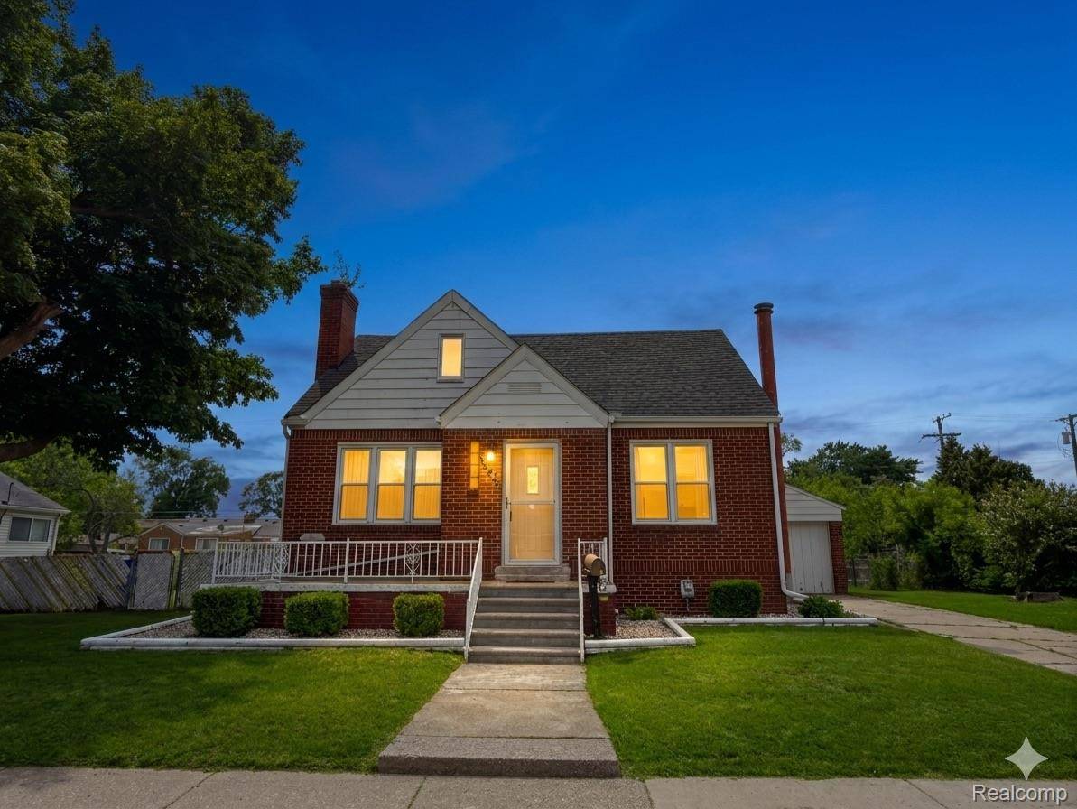 22815 Le Fever AVE, Warren, MI 48091