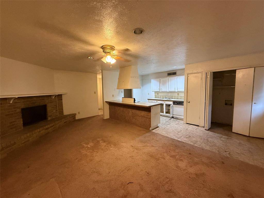 6004 Mimosa Lane, Rowlett, TX 75089