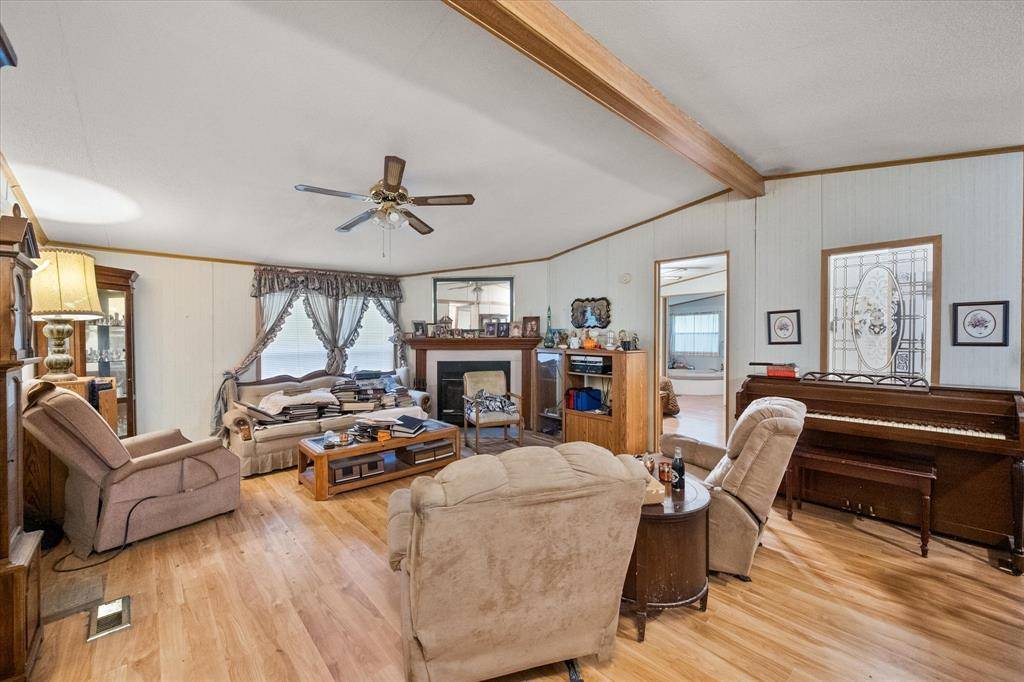 14551 Butch Cassidy Drive, Log Cabin, TX 75148