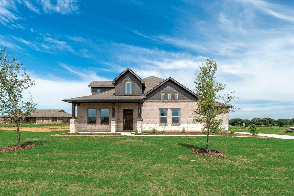 816 Sanders Road, Whitesboro, TX 76273