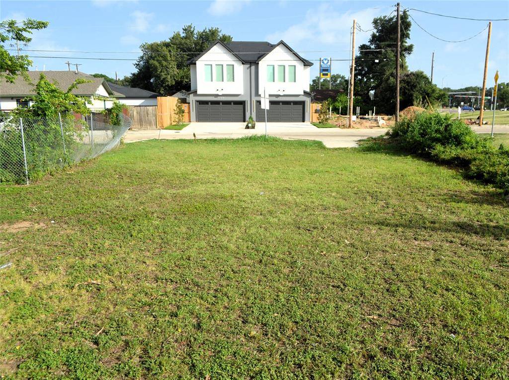 1708 Garden Drive, Dallas, TX 75215