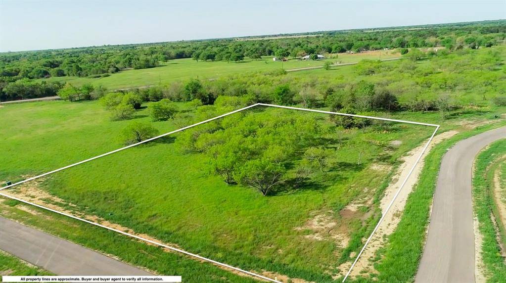 Lot 119 Peninsula Trail, Corsicana, TX 75109