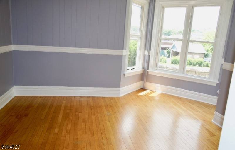 76 Grove St, Montclair Twp., NJ 07042