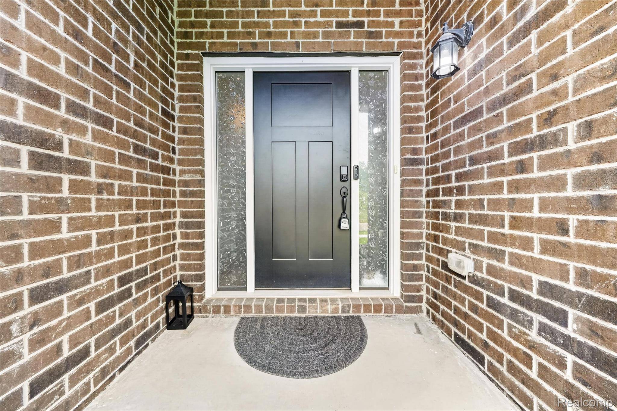 20983 Calabrese DR, Lyon Charter Township, MI 48178