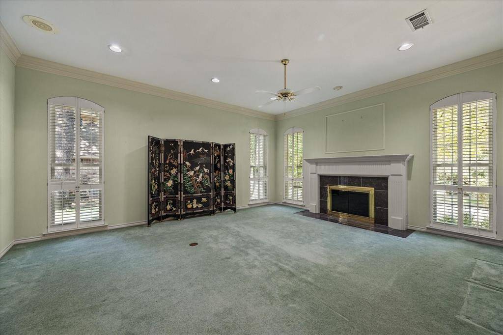 9 Willow Ridge Road, Greenville, TX 75402