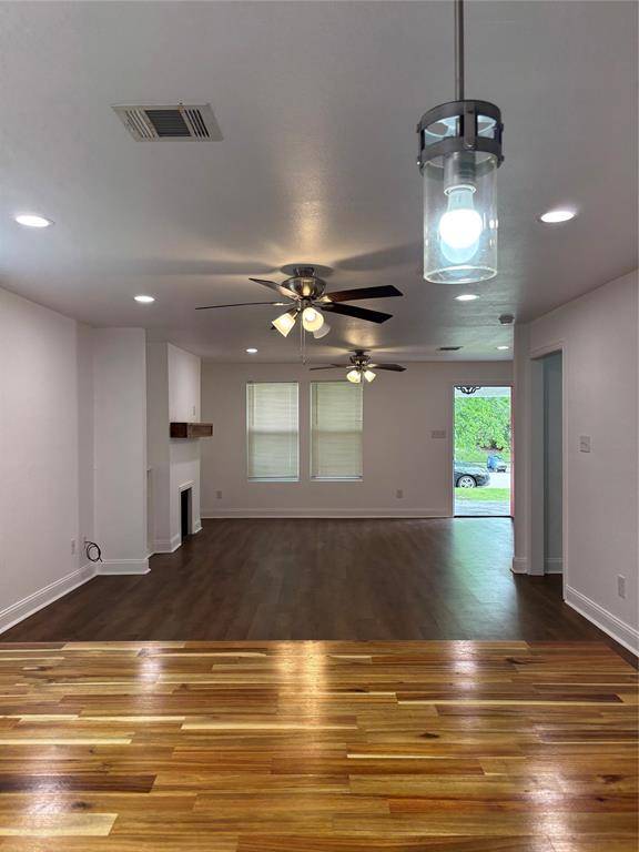 2722 S Adams Street, Fort Worth, TX 76110